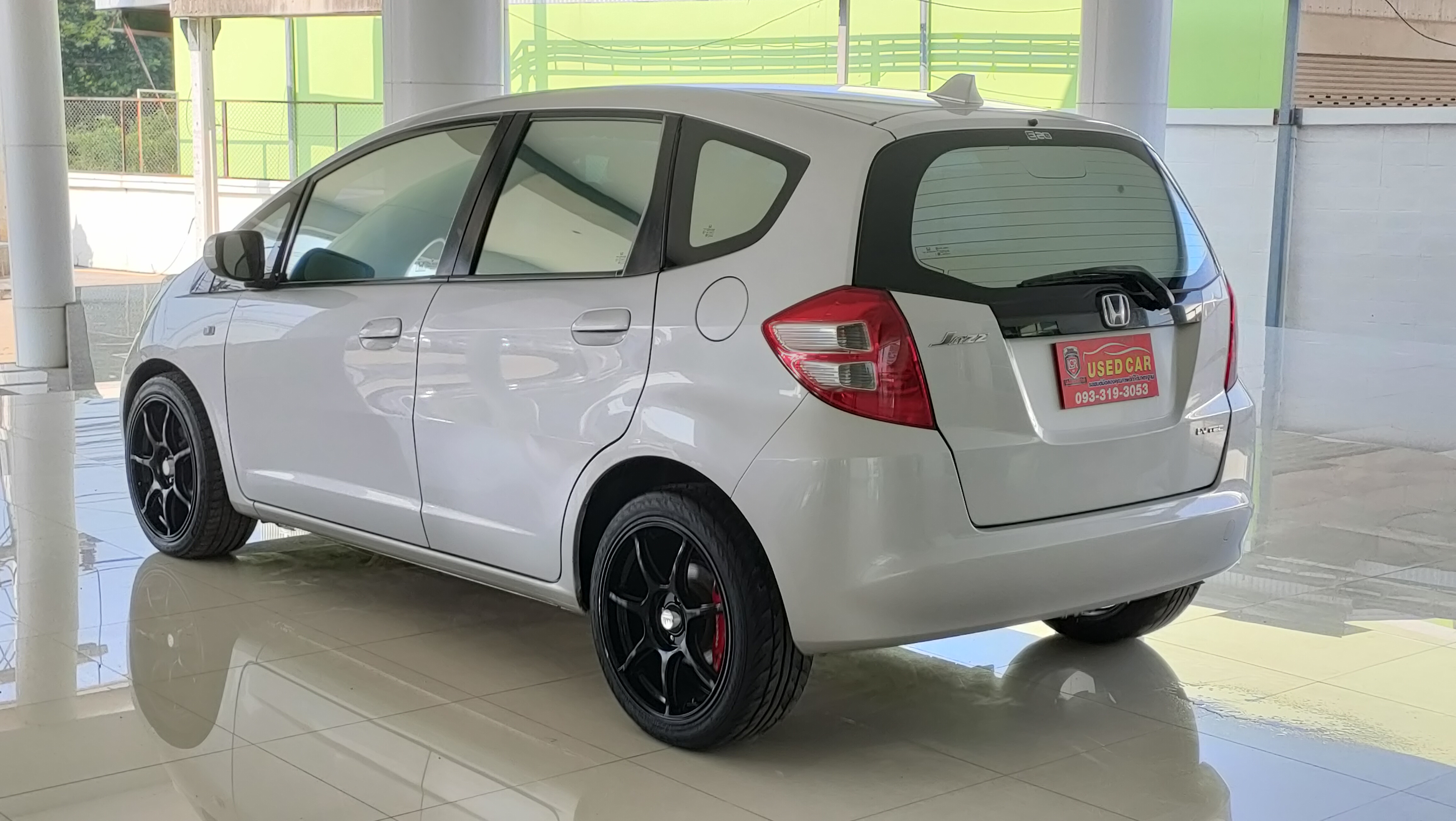 HONDA JAZZ AT 2009 V i-VTEC AT