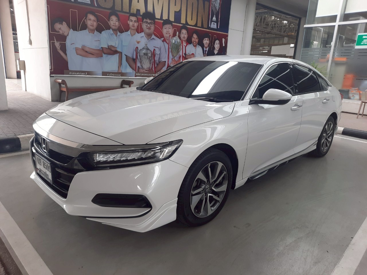 HONDA ACCORD AT 2019 TURBO  EL
