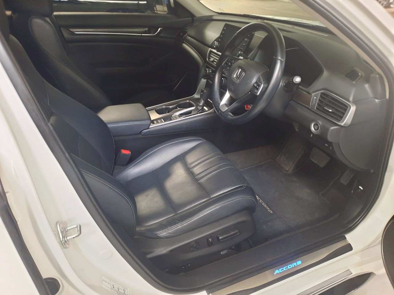 HONDA ACCORD AT 2019 TURBO  EL