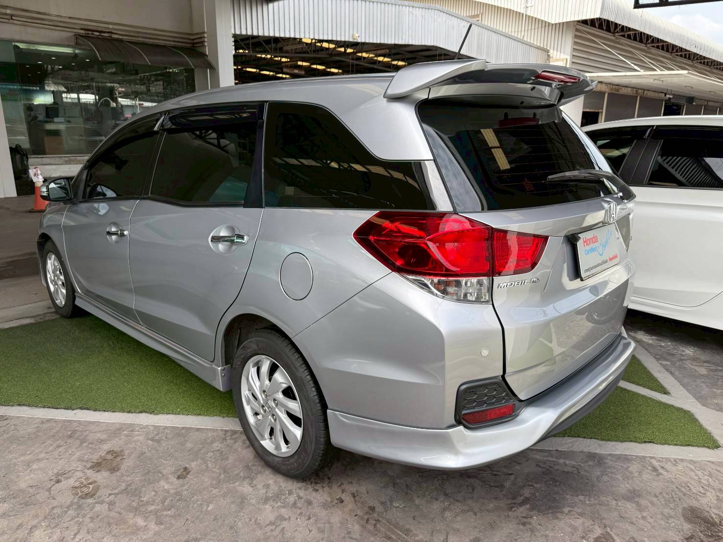 HONDA MOBILIO AT 2018 V