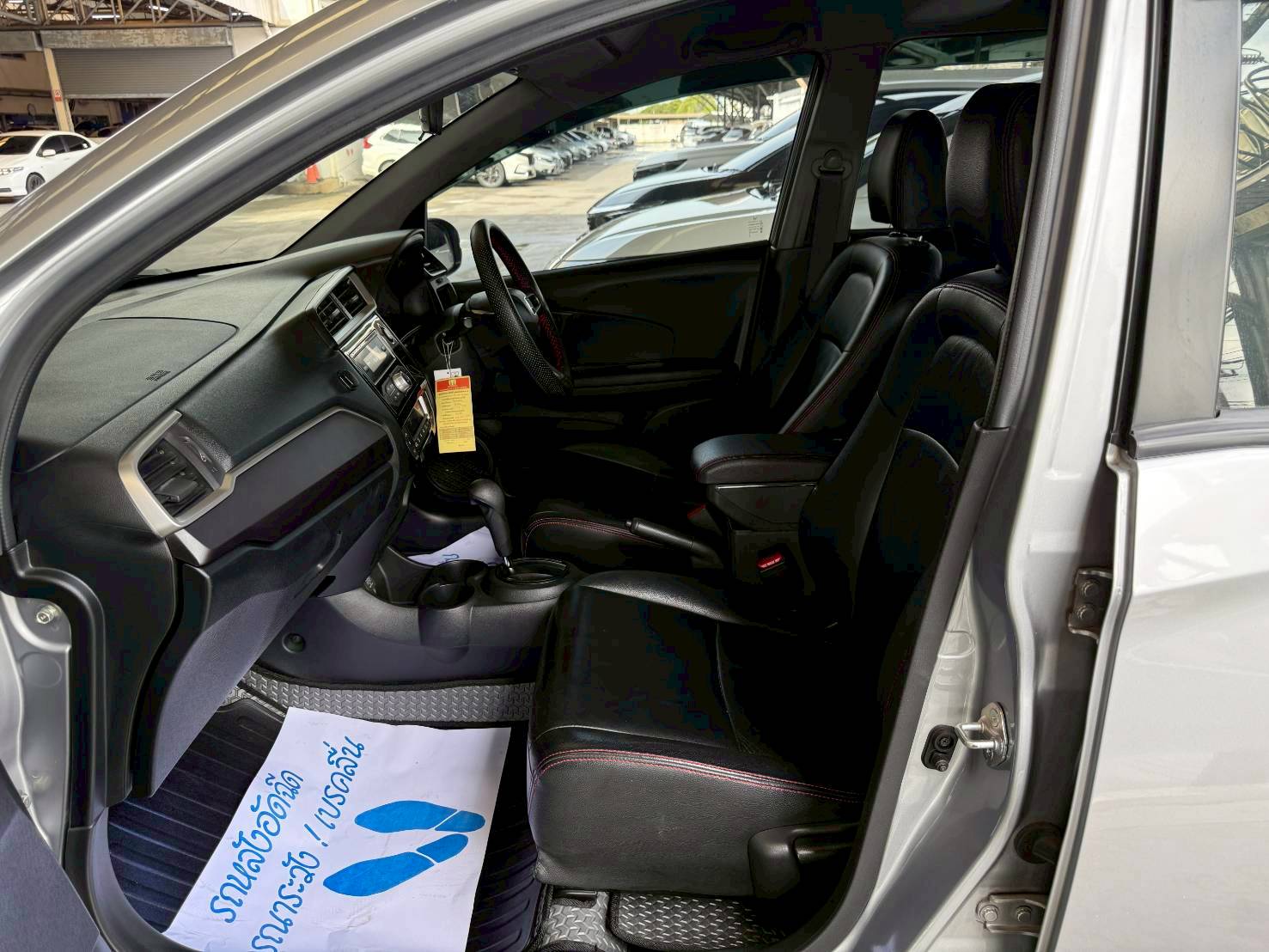 HONDA MOBILIO AT 2018 V