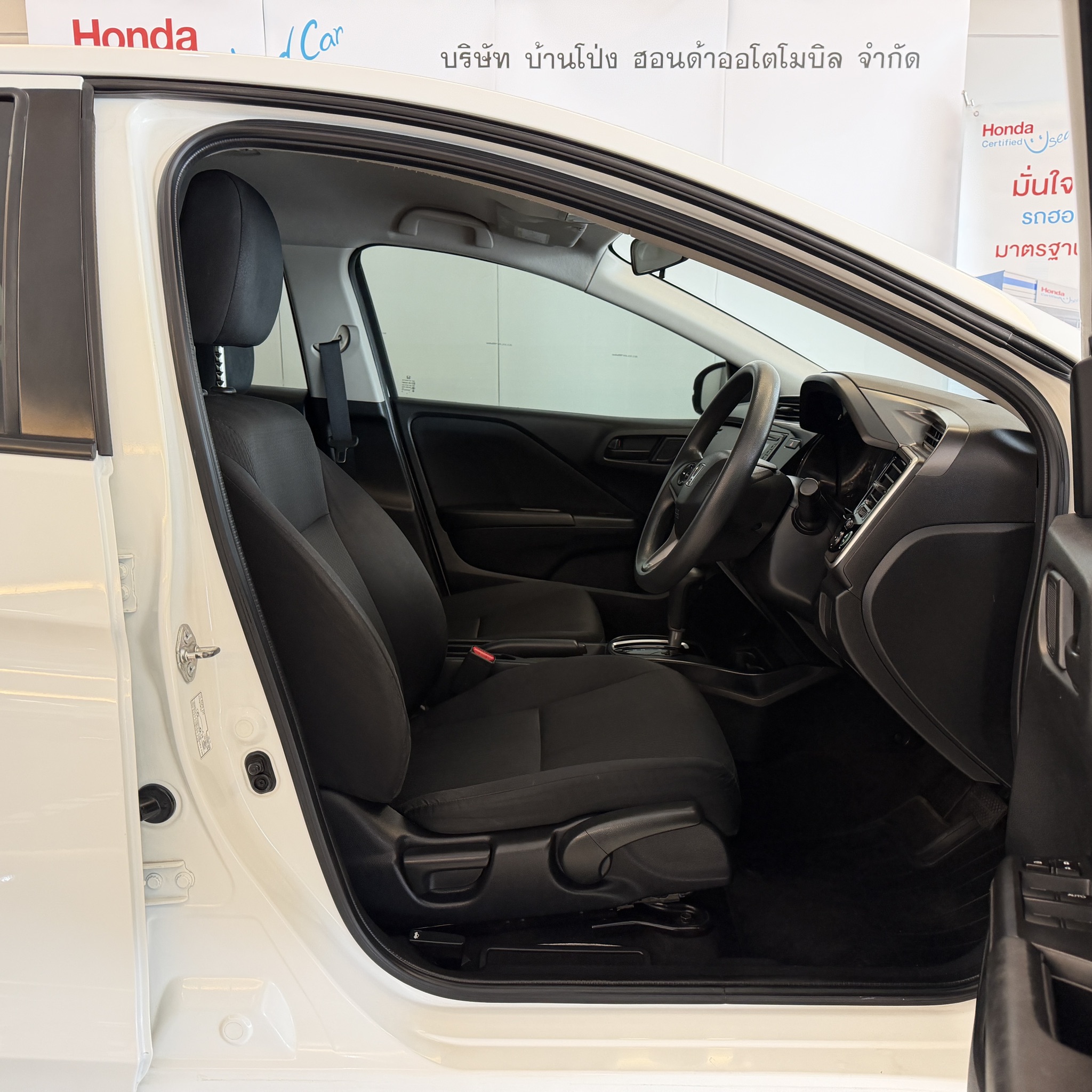 HONDA CITY AT 2019 V