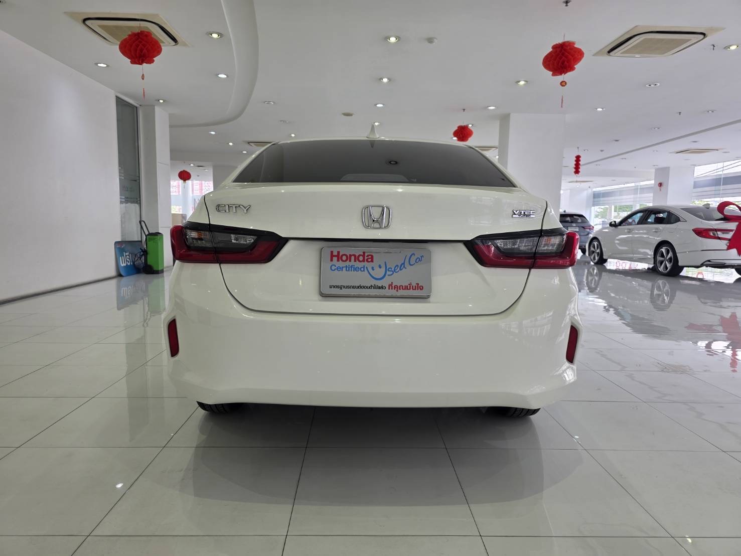 HONDA CITY AT 2022 V