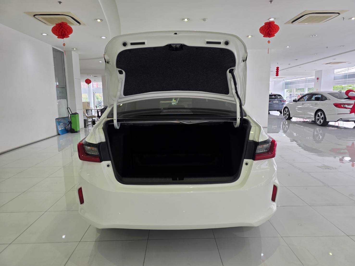 HONDA CITY AT 2022 V