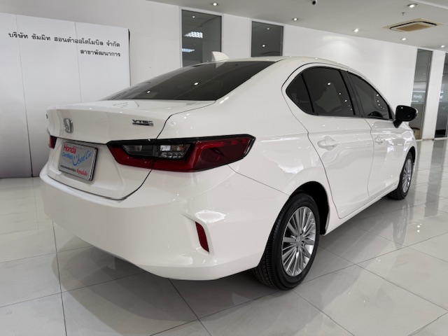 HONDA CITY AT 2022 V